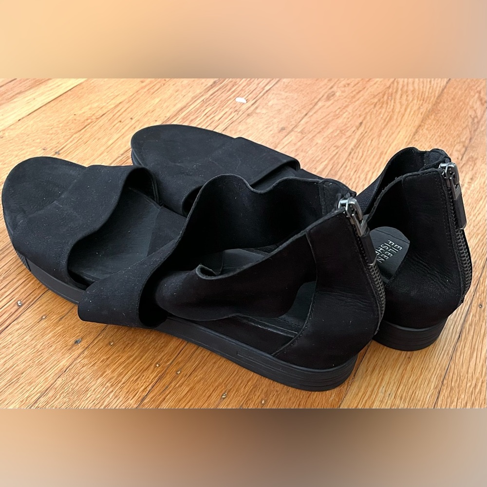Eileen Fisher Flatform sandal